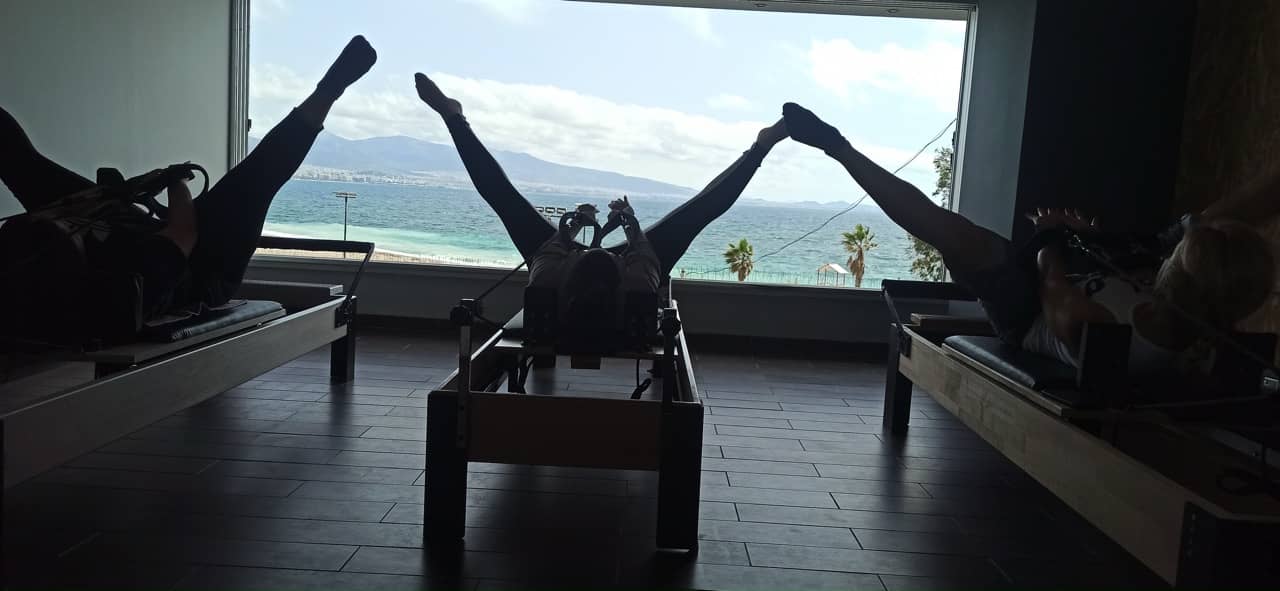 r-evolution-fitness-peiraias-group-training-sportshunter-22