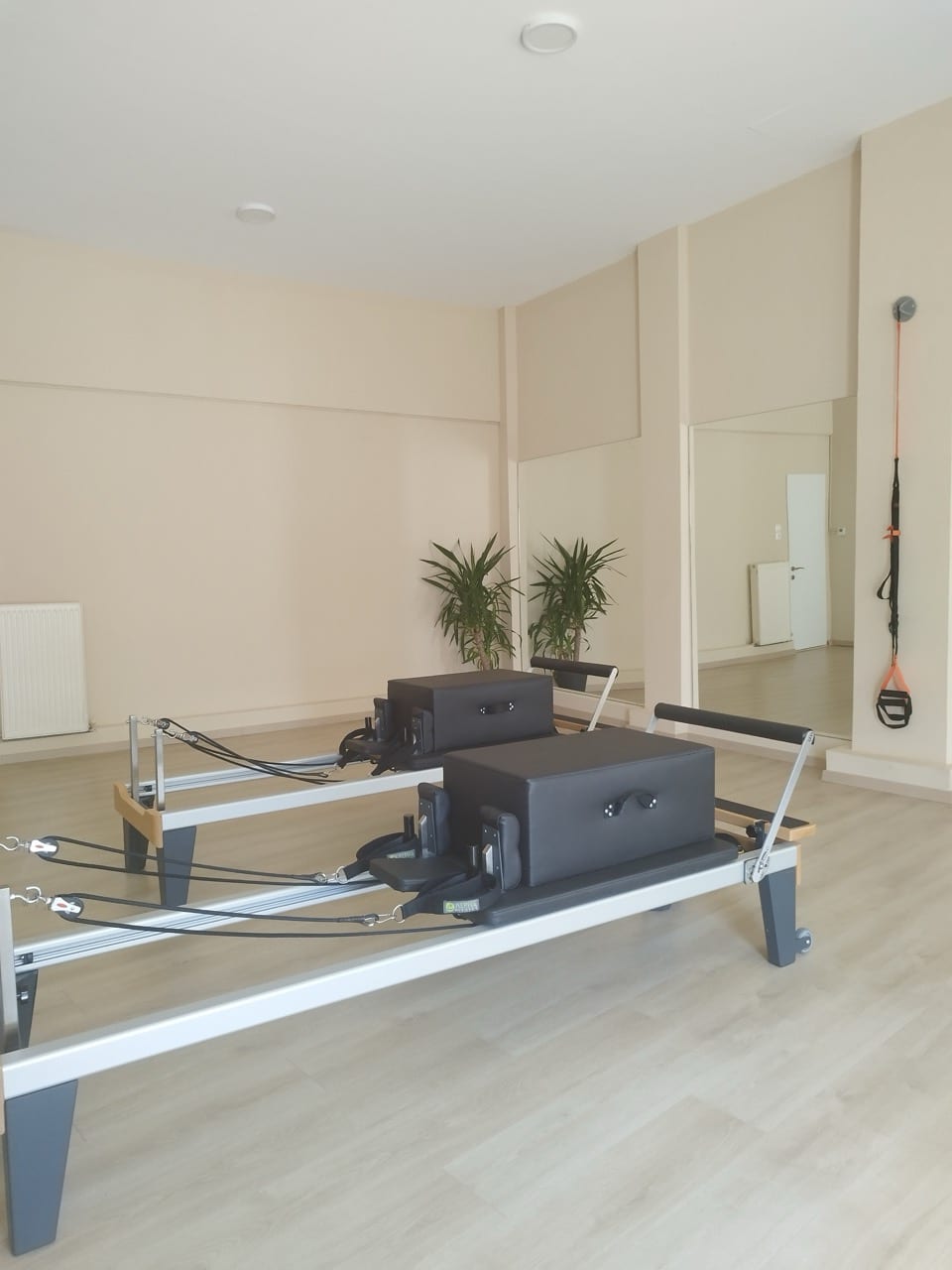 aura-fitness-studio-pilates-mat-thessaloniki-xoros-sportshunter-3