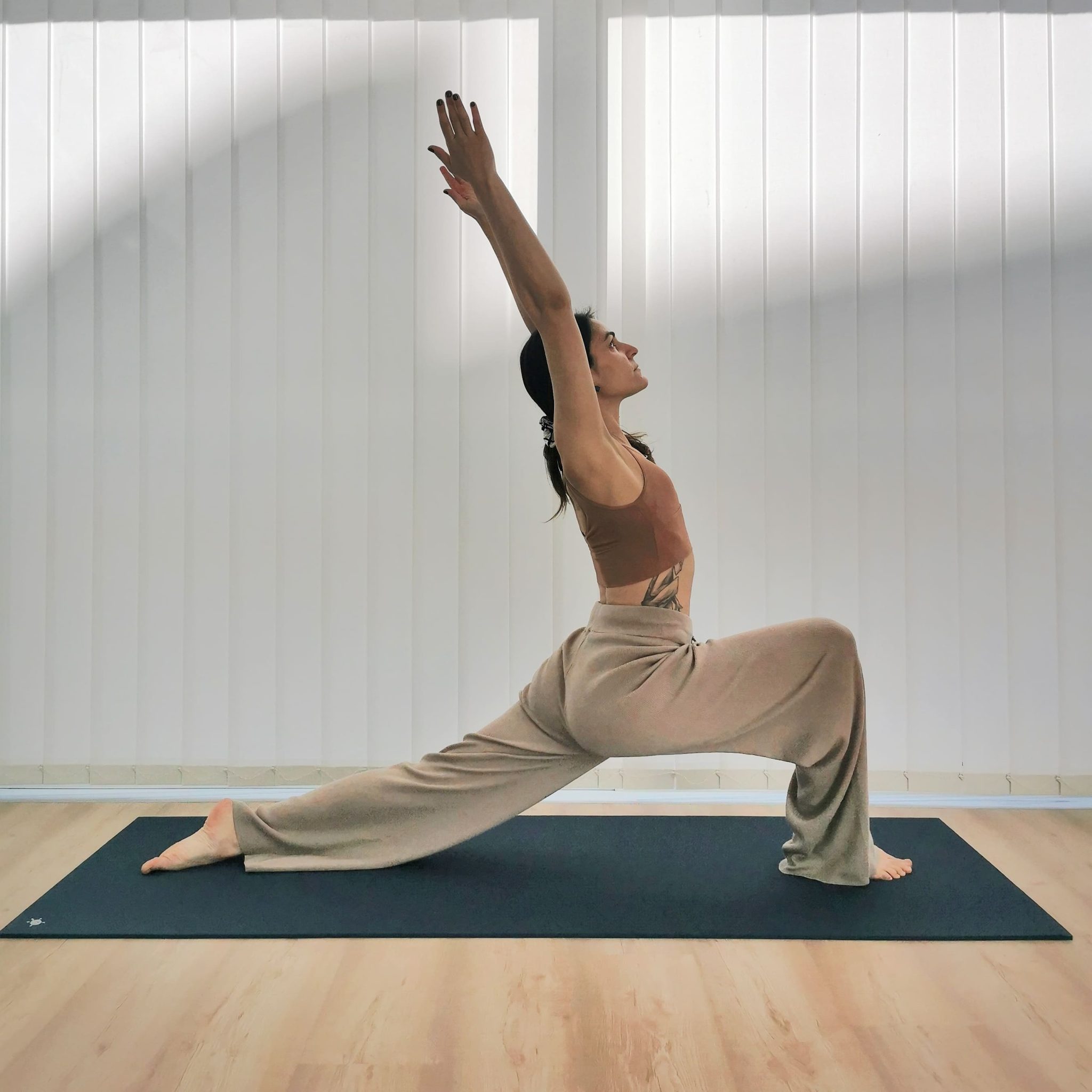 dansado-yoga-livadeia-sportshunter-1