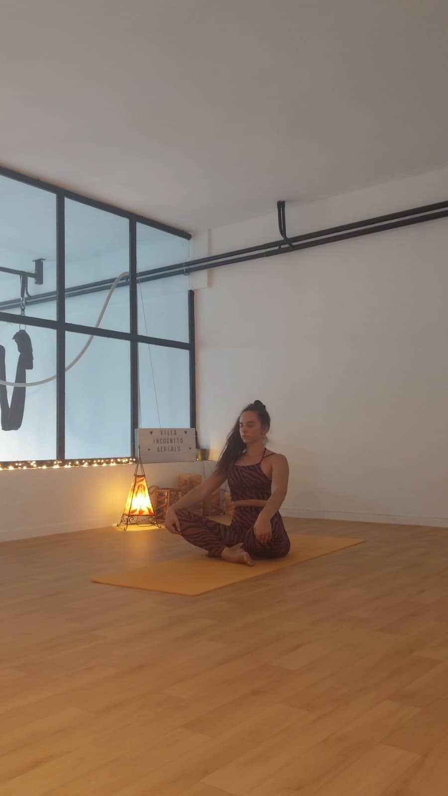 villa-incognito-aerials-yoga-athina-sportshunter-1