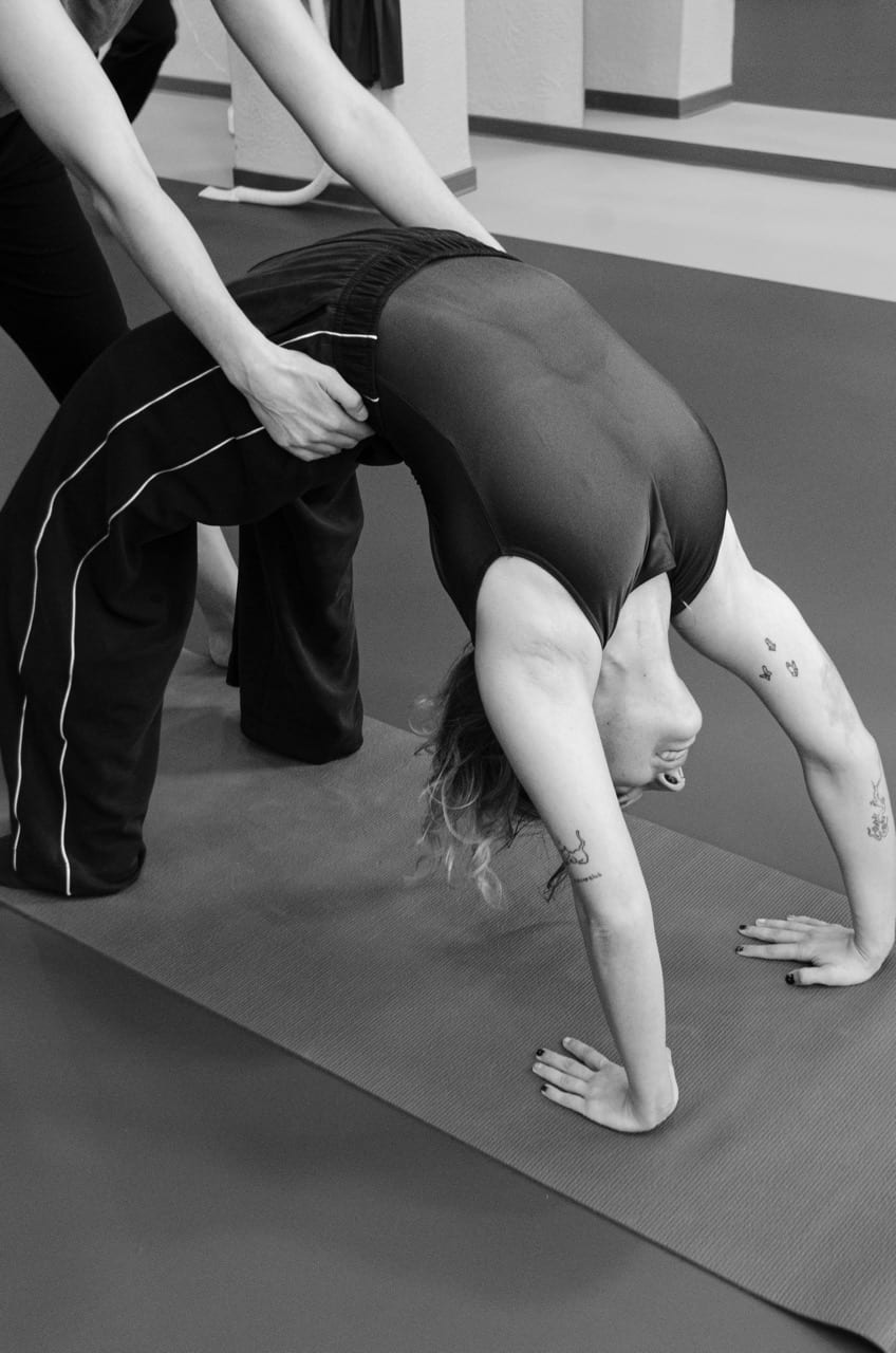 loopa-acrobatics-and-more-yoga-peiraias-activity-sportshunter-2