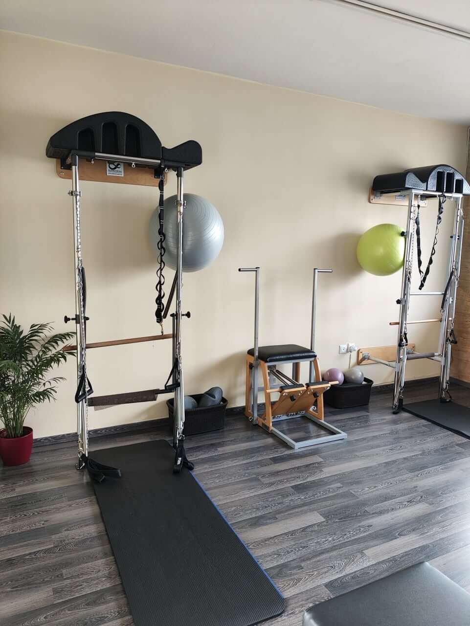 movement-therapy-pilates-athina-sportshunter-3