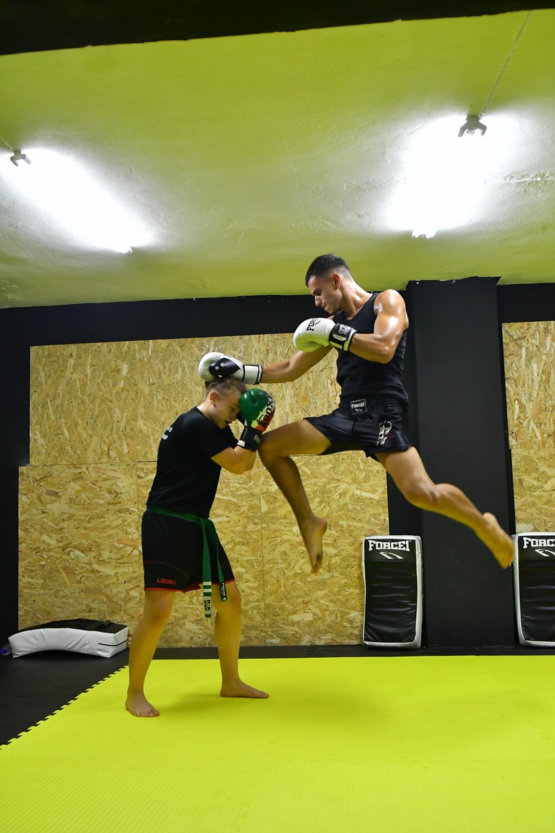 joy-spot-athens-mini-group-personal-training-pagkrati-kick-boxing-athina-sportshunter-6
