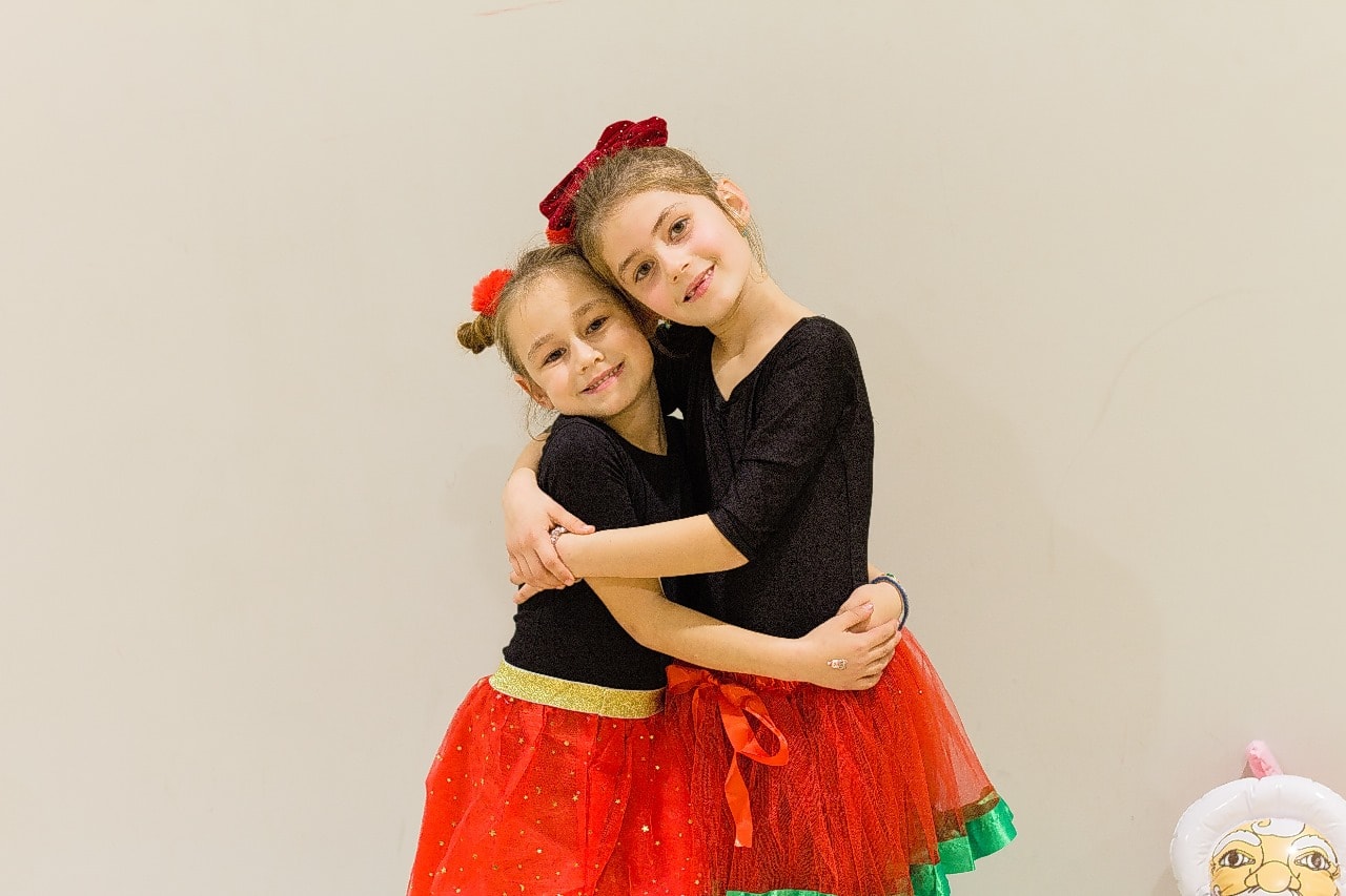 aigli-thessalonikis-rythmiki-gymnastiki-thessaloniki-eortastiki-proponisi-sportshunter-1