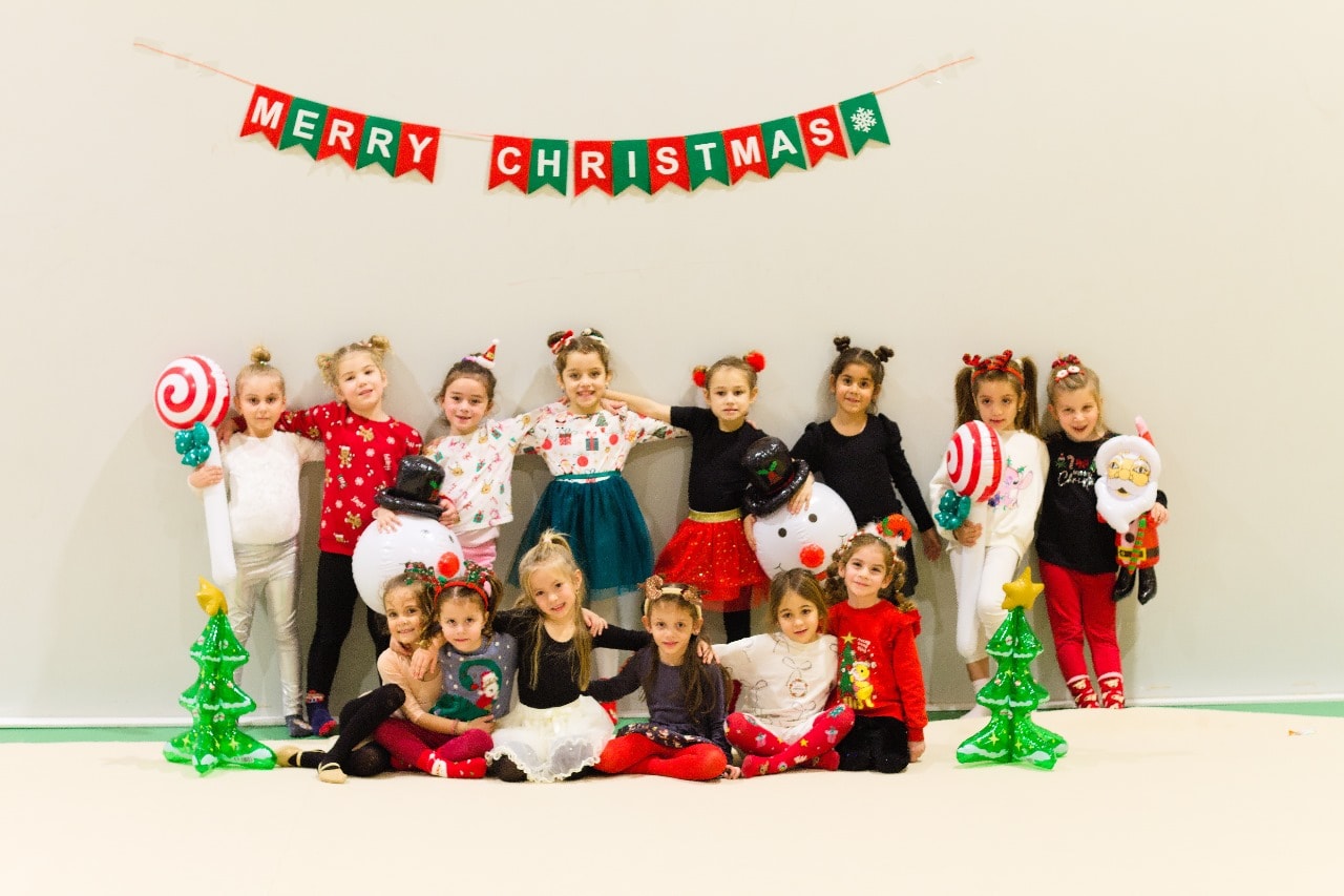 aigli-thessalonikis-rythmiki-gymnastiki-thessaloniki-eortastiki-proponisi-sportshunter-3