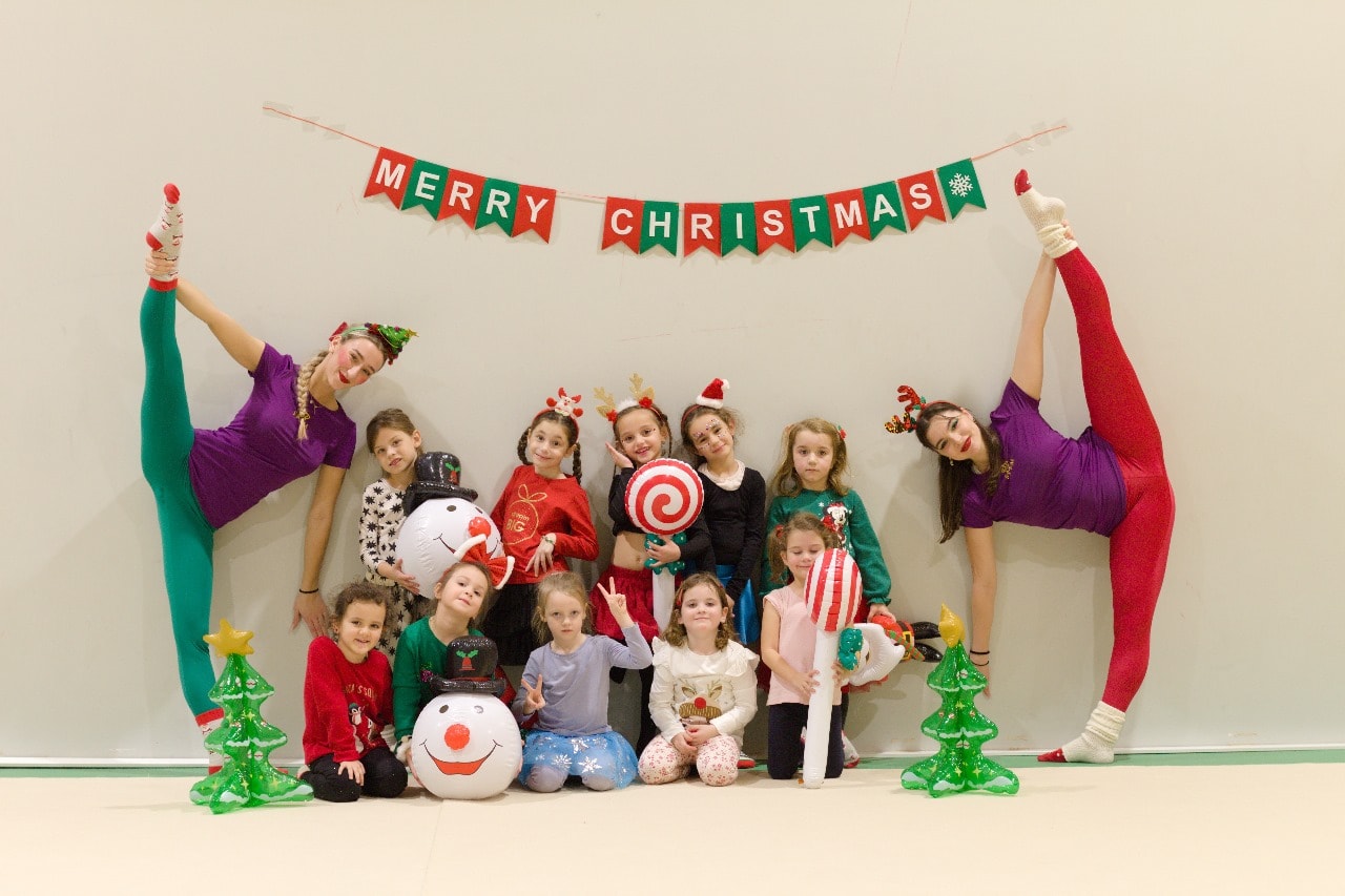 aigli-thessalonikis-rythmiki-gymnastiki-thessaloniki-eortastiki-proponisi-sportshunter-8