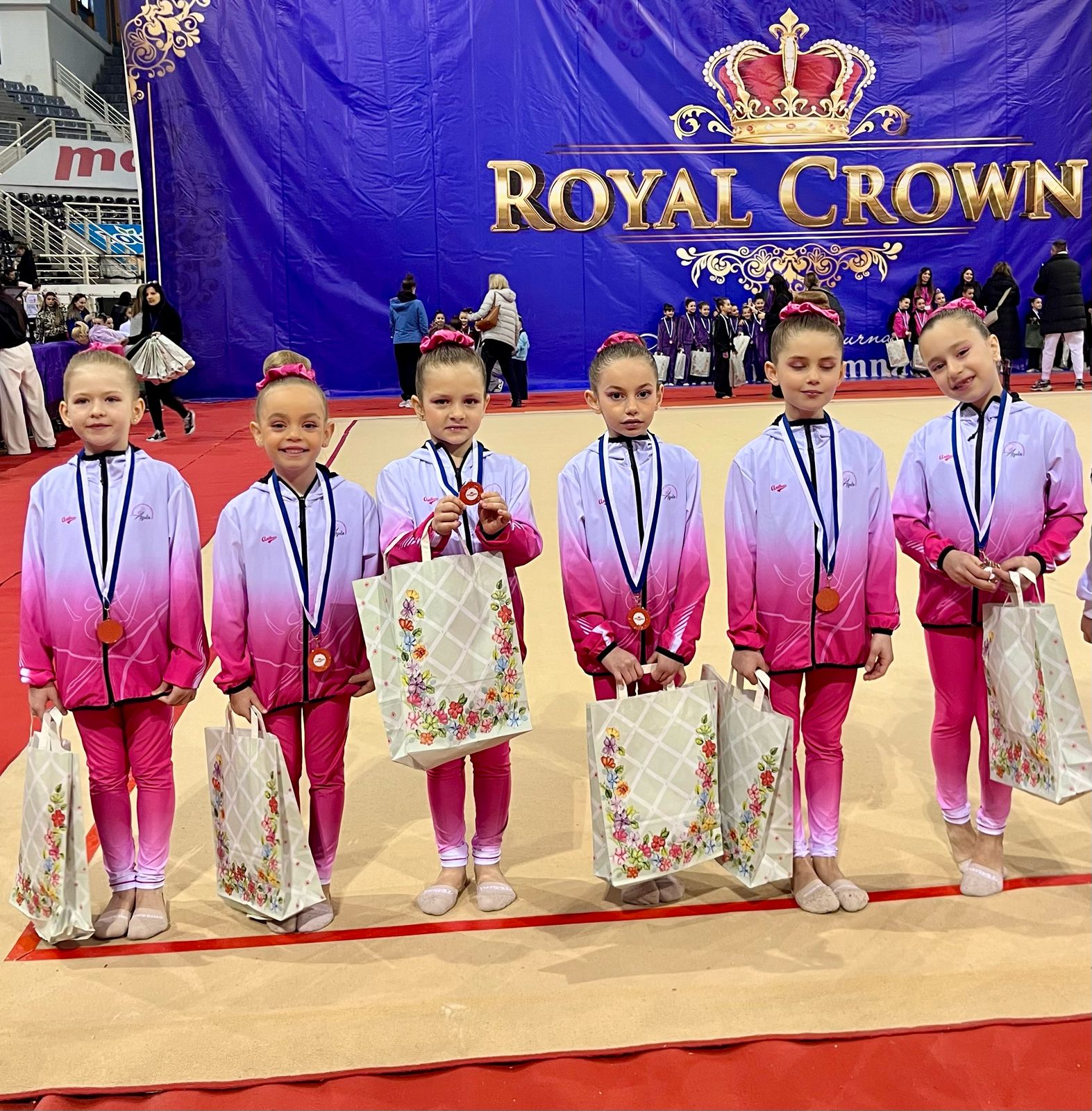 aigli-thessalonikis-rythmiki-gymnastiki-thessaloniki-royal-crown-sportshunter-11