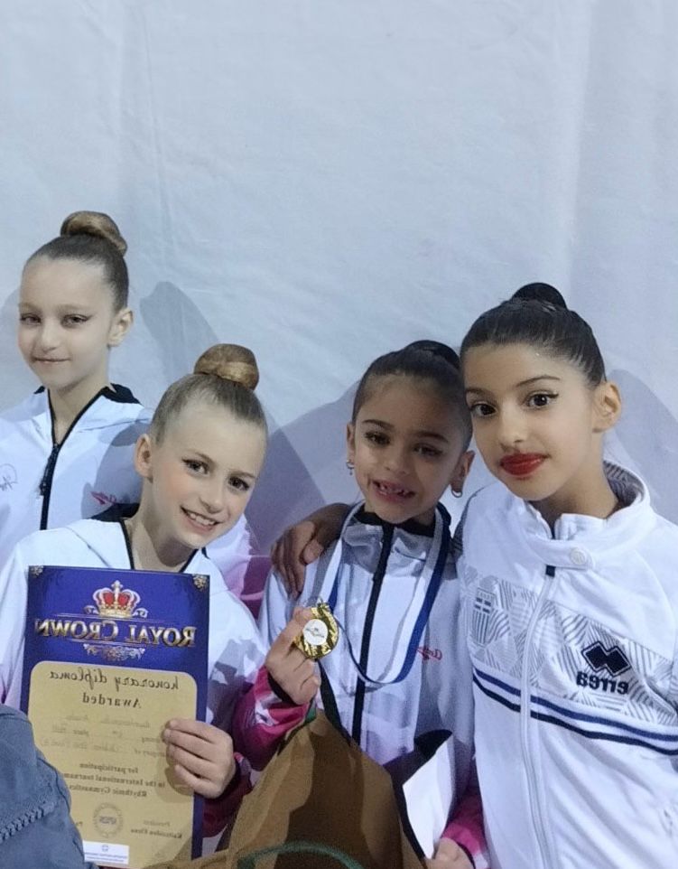 aigli-thessalonikis-rythmiki-gymnastiki-thessaloniki-royal-crown-sportshunter-6