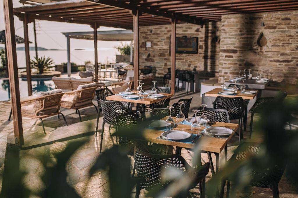 move-your-life-yoga-glyfada-retreat-andros-sportshunter-12