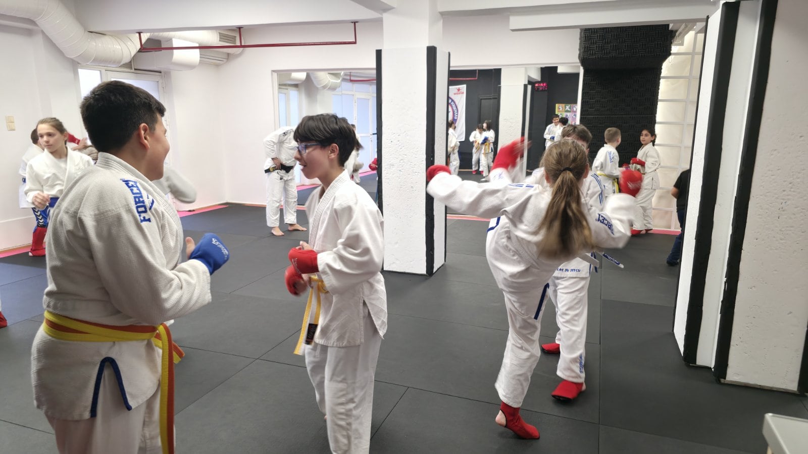 bushido-academy-ju-jitsu-korydallos-sportshunter-9