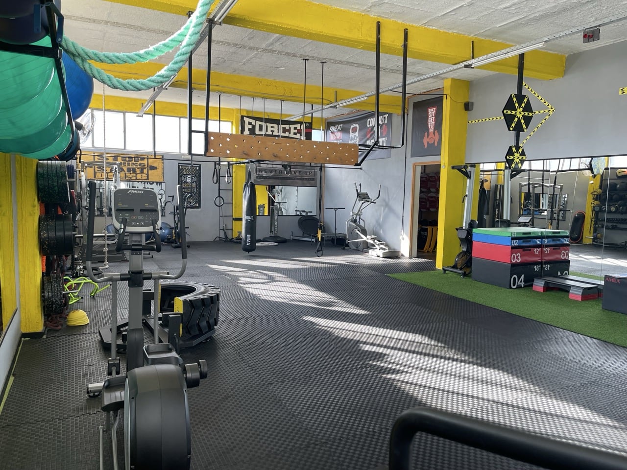 iron-team-crossfit-agia-varvara-sportshunter-4