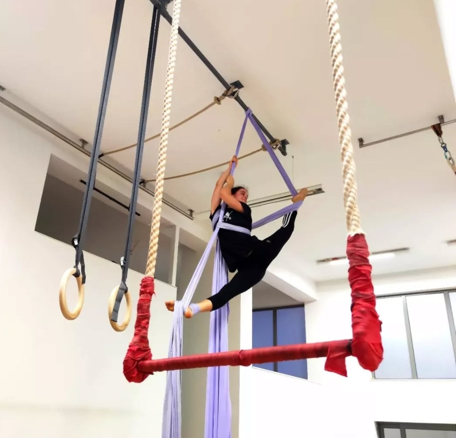 play-and-fly-aerial-arts-gerakas-sportshunter-3