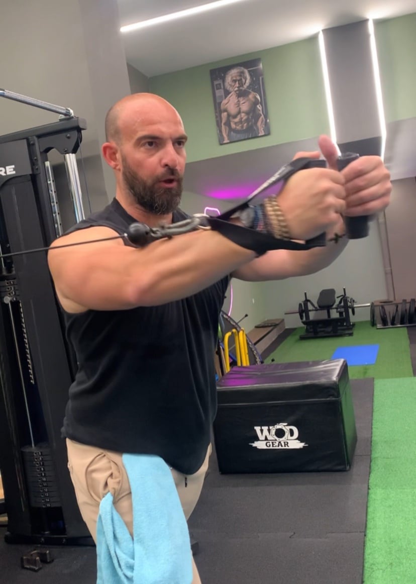 selfmade-fitnesshub-gymnastirio-peiraias-sportshunter-3