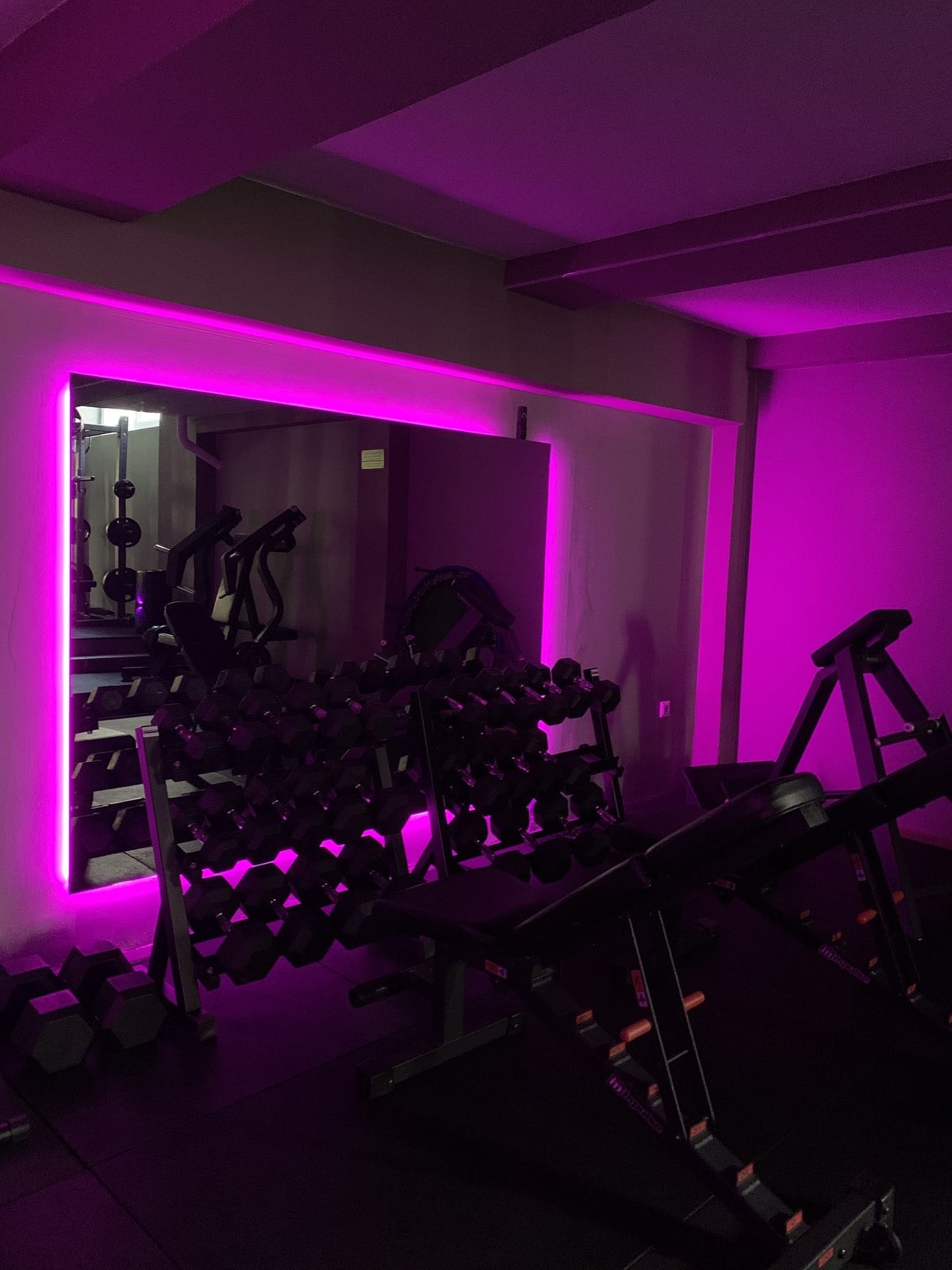 selfmade-fitnesshub-gymnastirio-peiraias-xoros-sportshunter-11