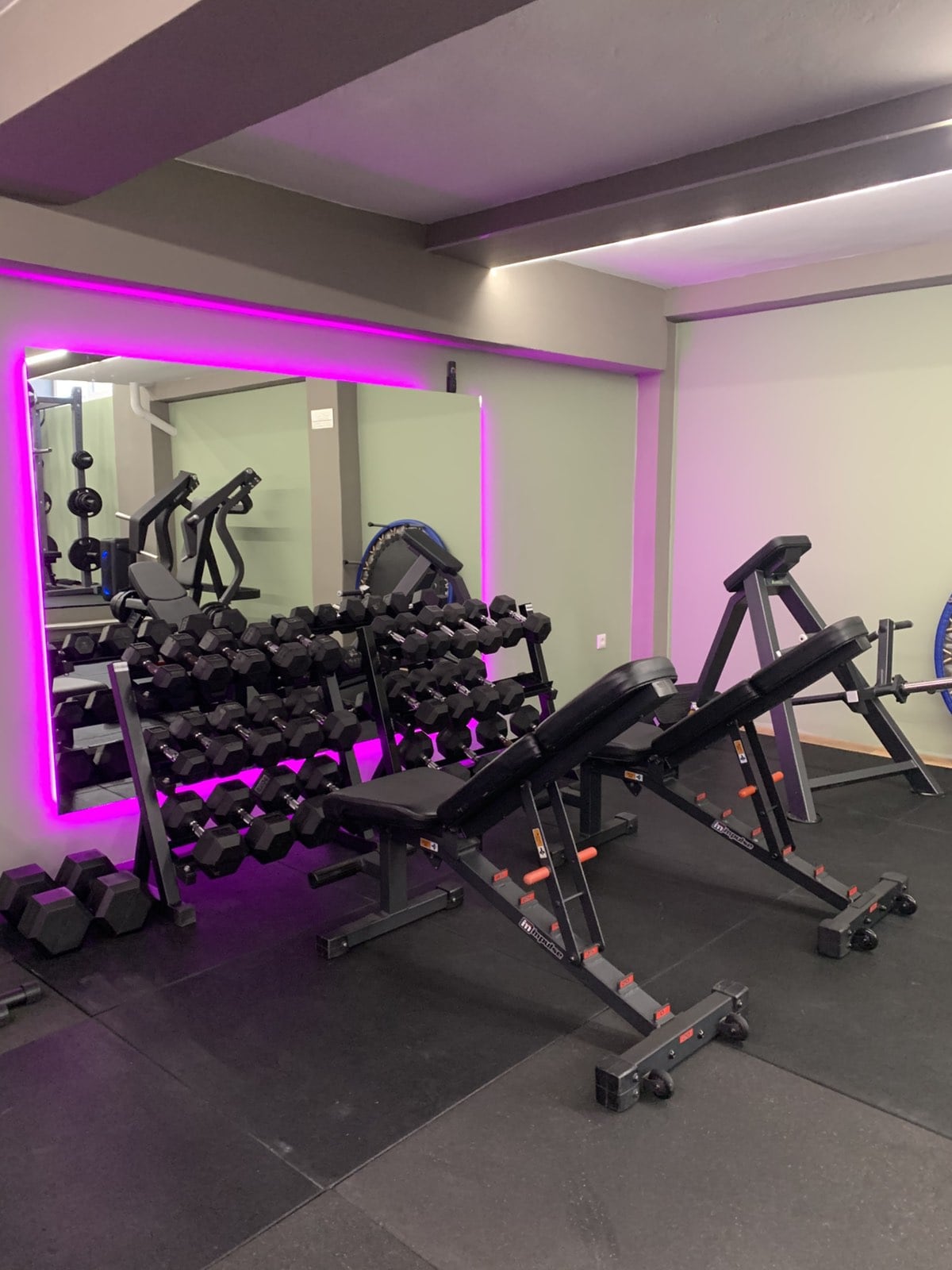 selfmade-fitnesshub-gymnastirio-peiraias-xoros-sportshunter-9