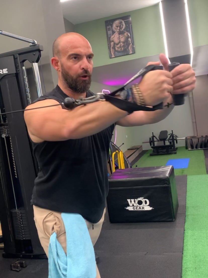 selfmade-fitnesshub-personal-training-peiraias-sportshunter-54