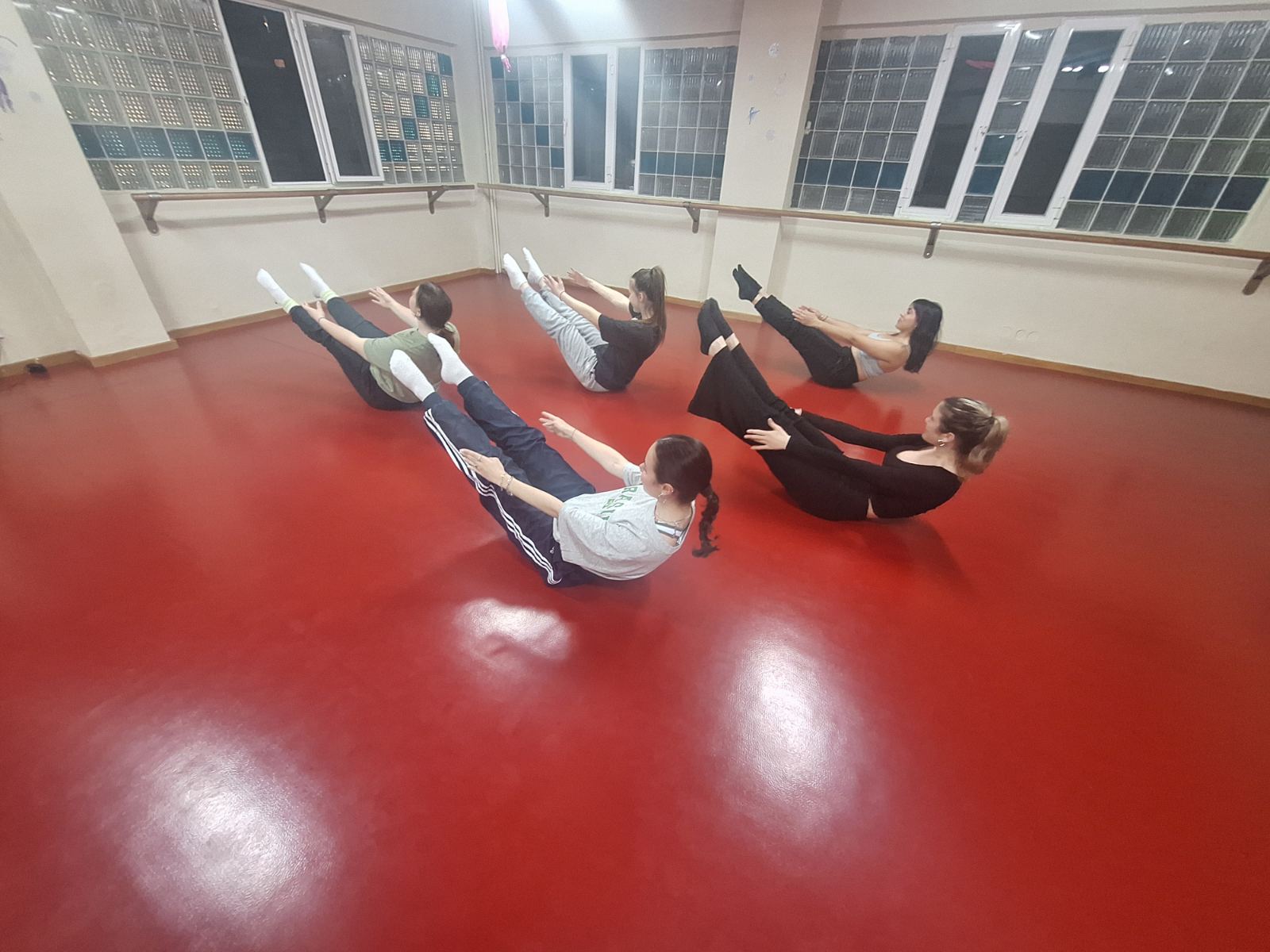 technochoros-xoros-galatsi-sportshunter-sygxronos-xoros-2