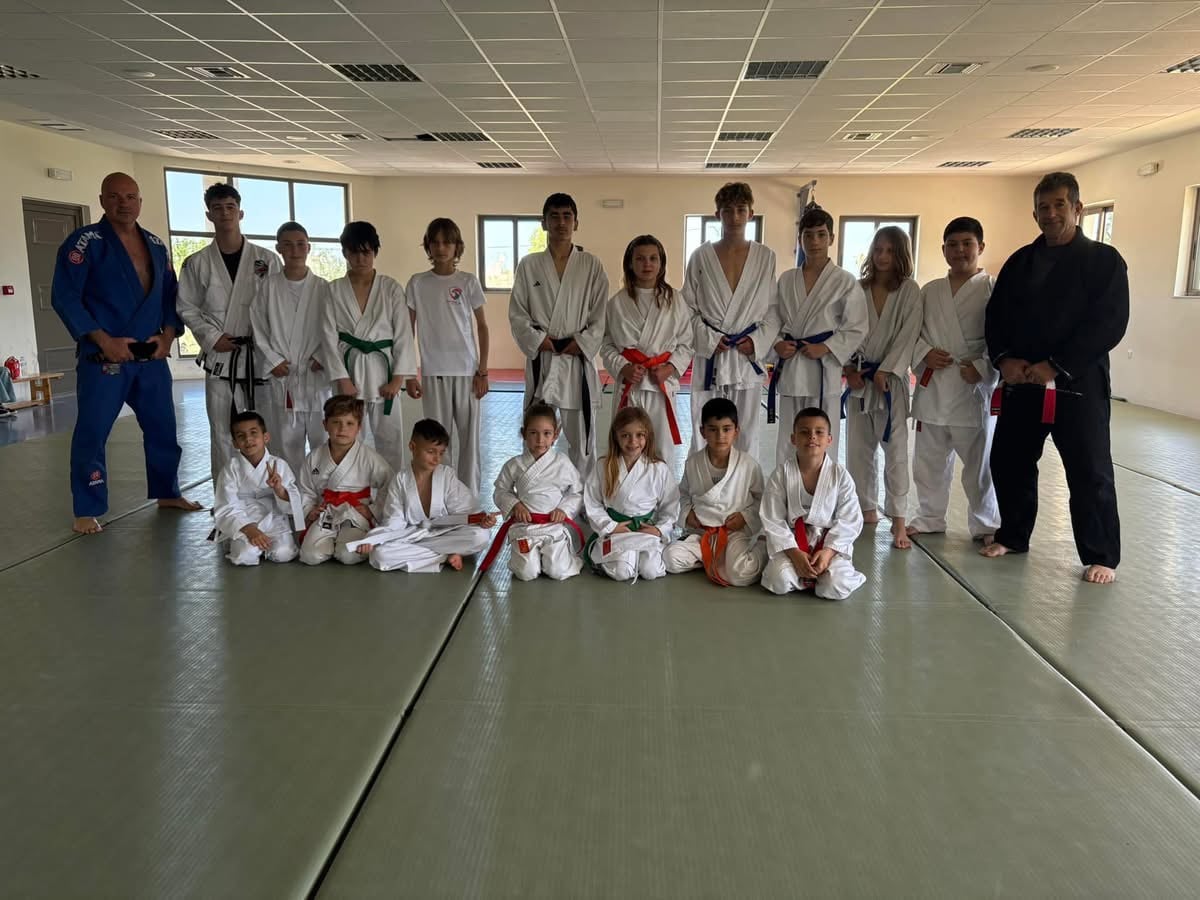 aetos-karate-kos-episkepsi-toy-omospondiakoy-proponiti-k-miltoy-tsirigotaki-sti-scholi-mas-sportshunter-1