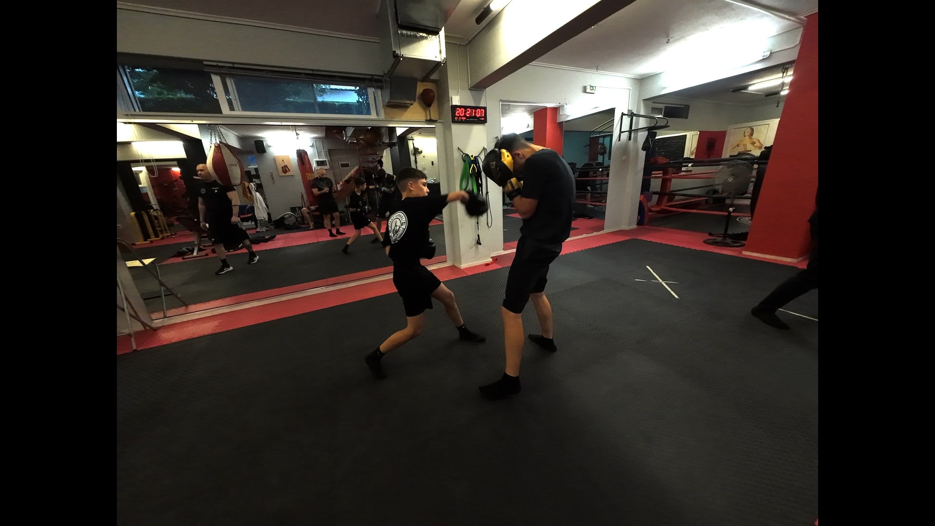 attikos-omilos-polemikon-technon-boxing-chalandri-sportshunter-8