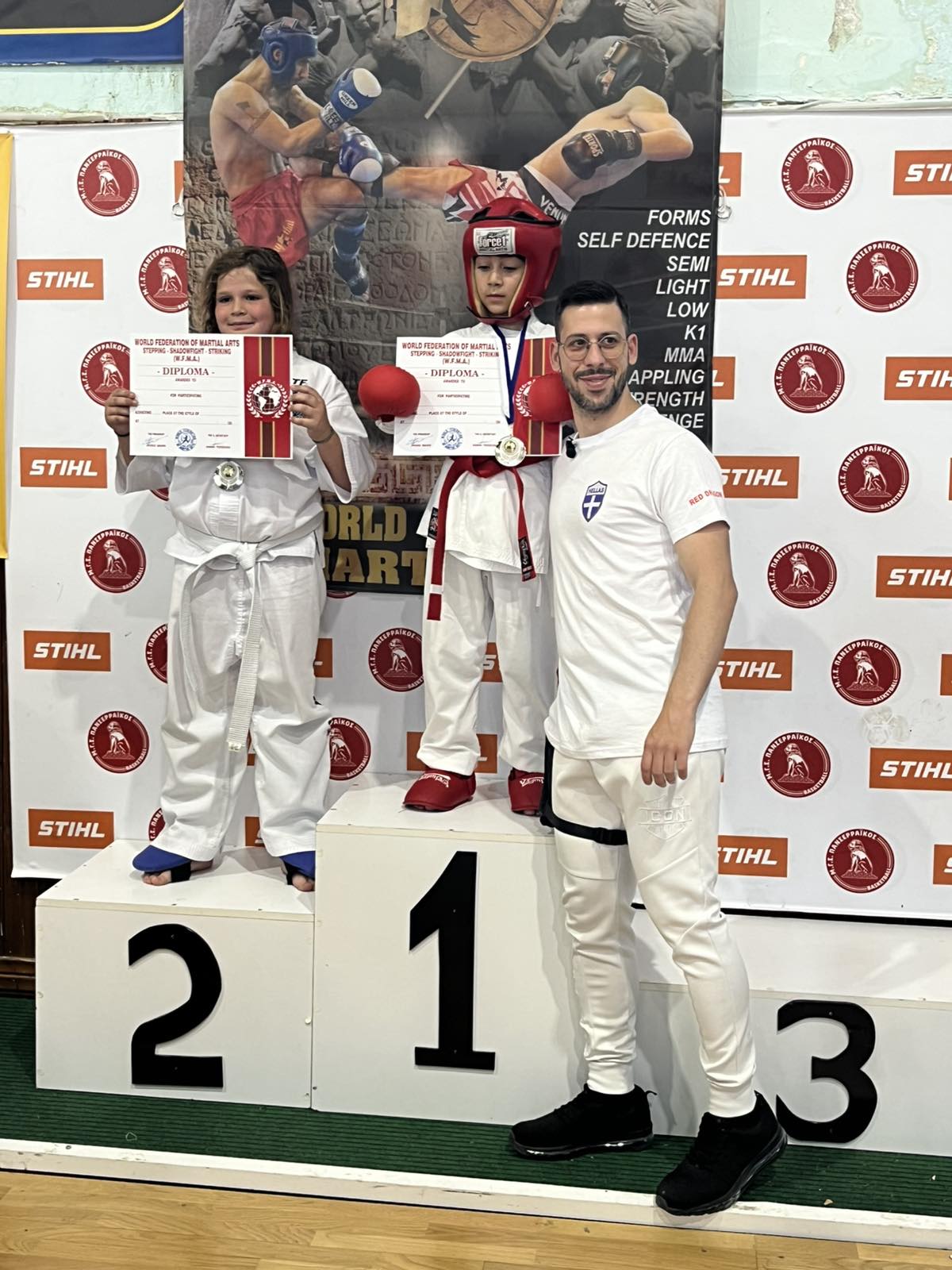 red-dragon-karate-keratsini-sportshunter-pagkosmio-festival-polemikon-texnon-1
