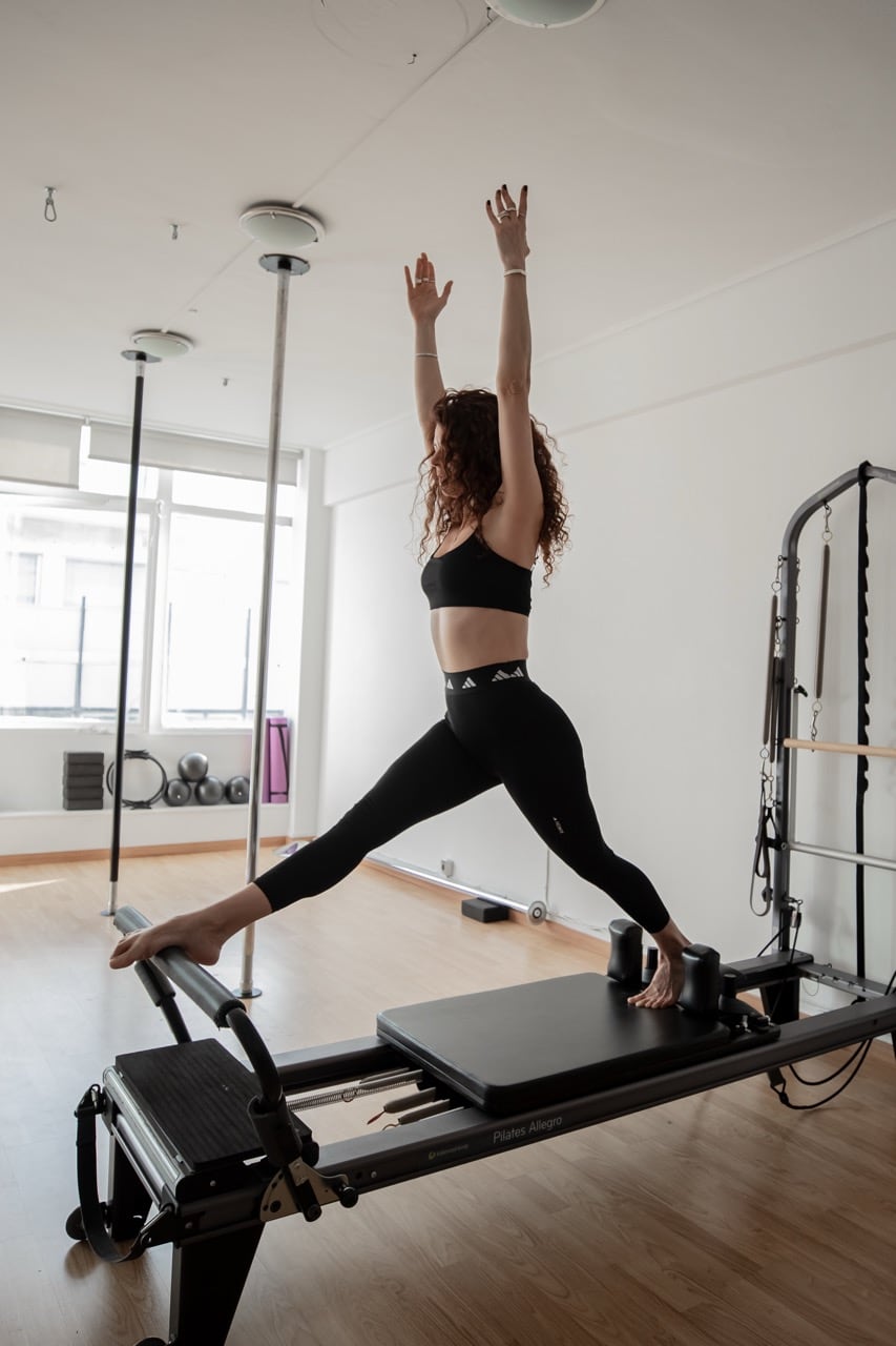 8th-floor-pole-and-pilates-pilates-reformer-athina-sportshunter-20