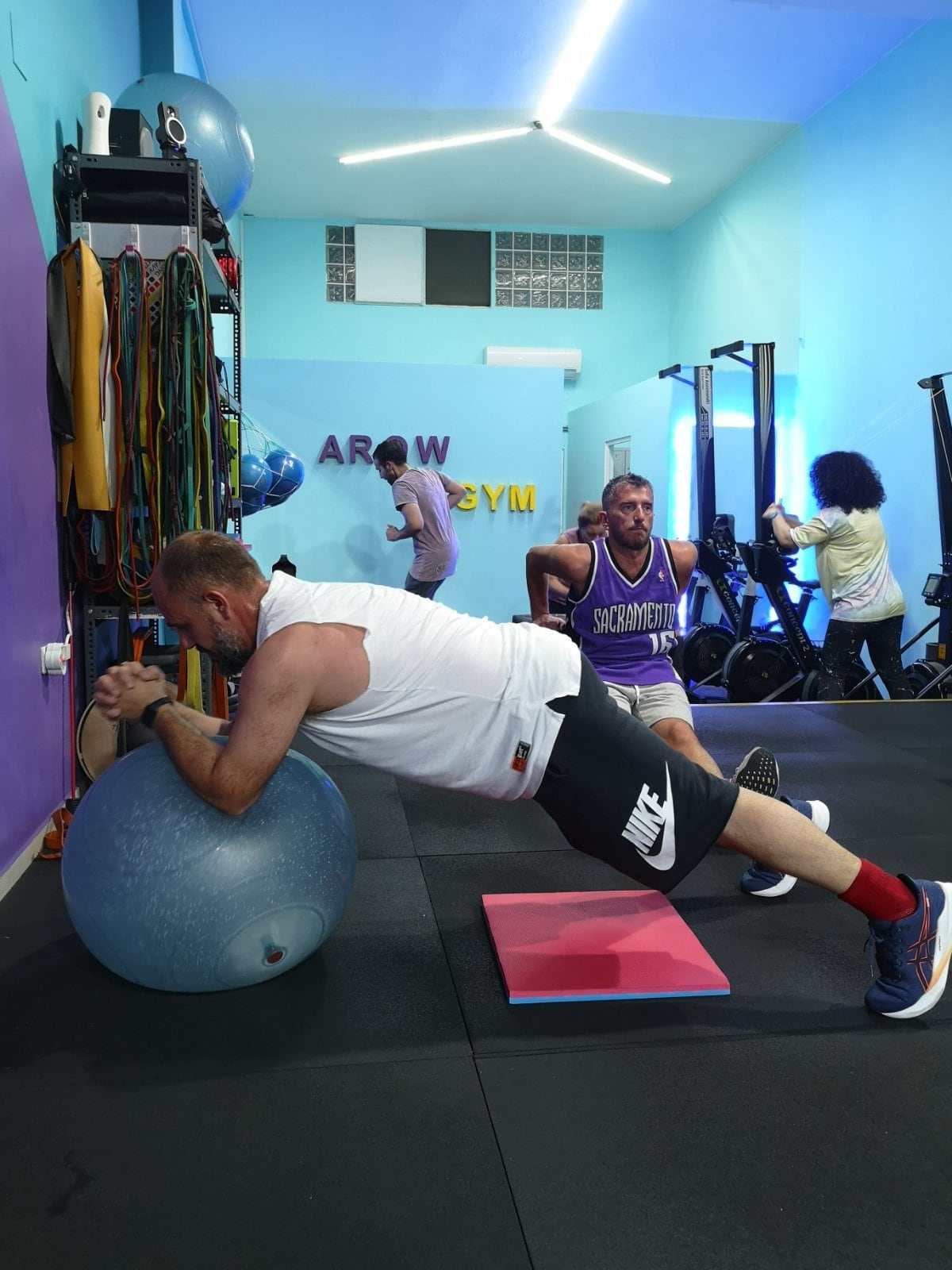 arow-gym-gymnasthrio-ilioypoli-sportshunter-1