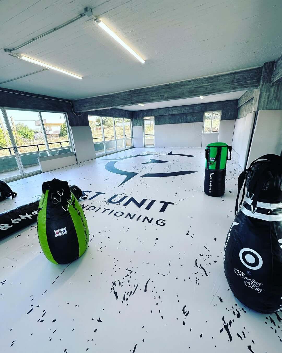 east-unit-mma-markopoulo-sportshunter-1