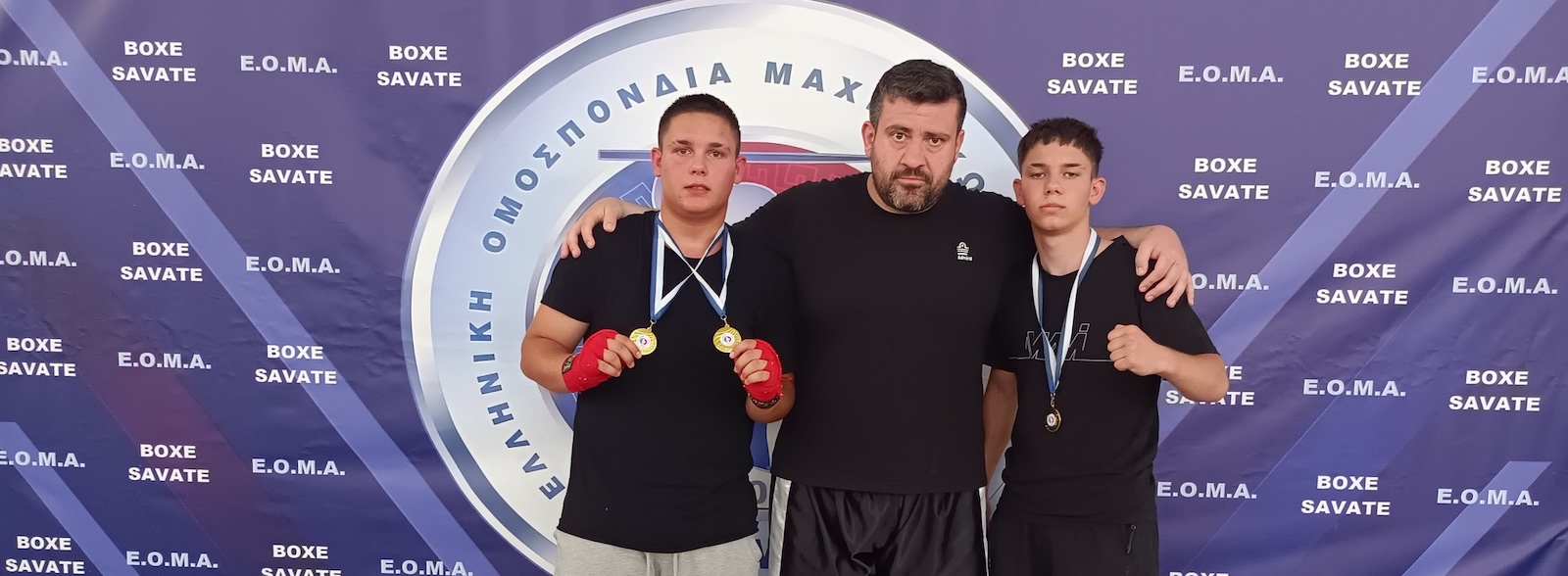 Μονομάχοι - Tsakalos Team