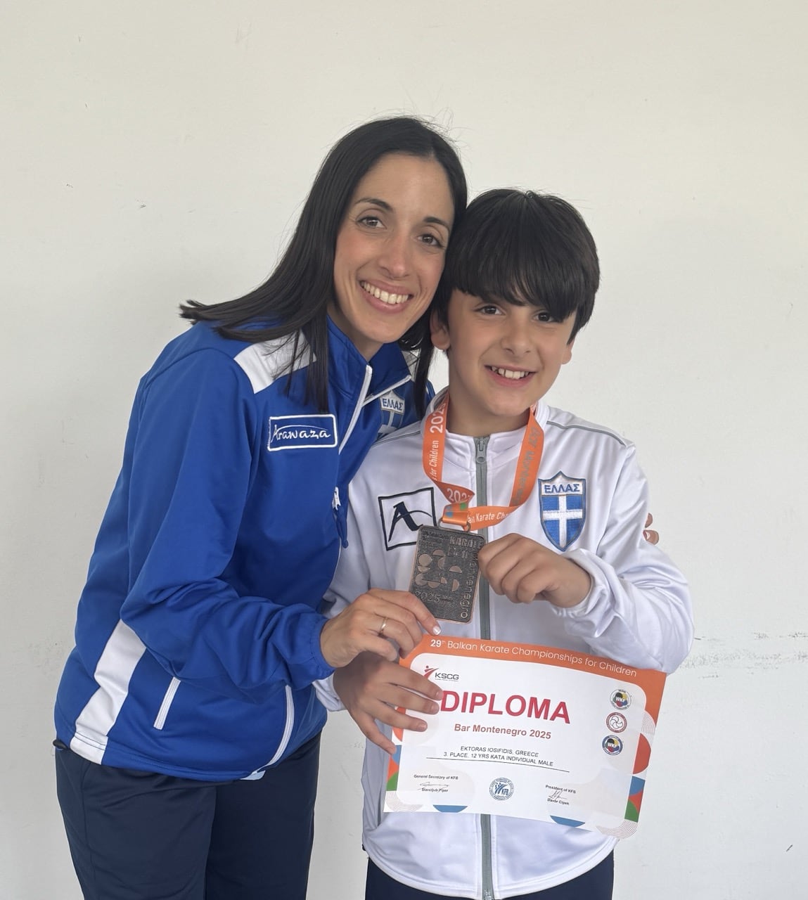 thens-training-hall-amilla-karate-athina-valkaniko-protathlima-paidon-korasidon-sportshunter-3